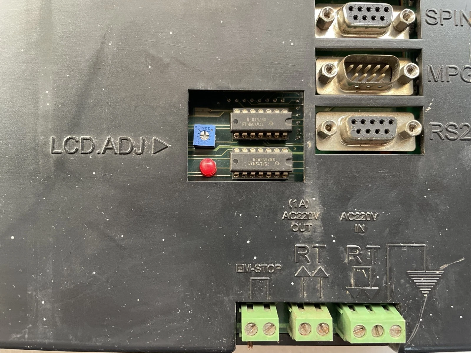 admin/uploads/uploads/hust cnc h4c-m system cont mill controller_5.webp